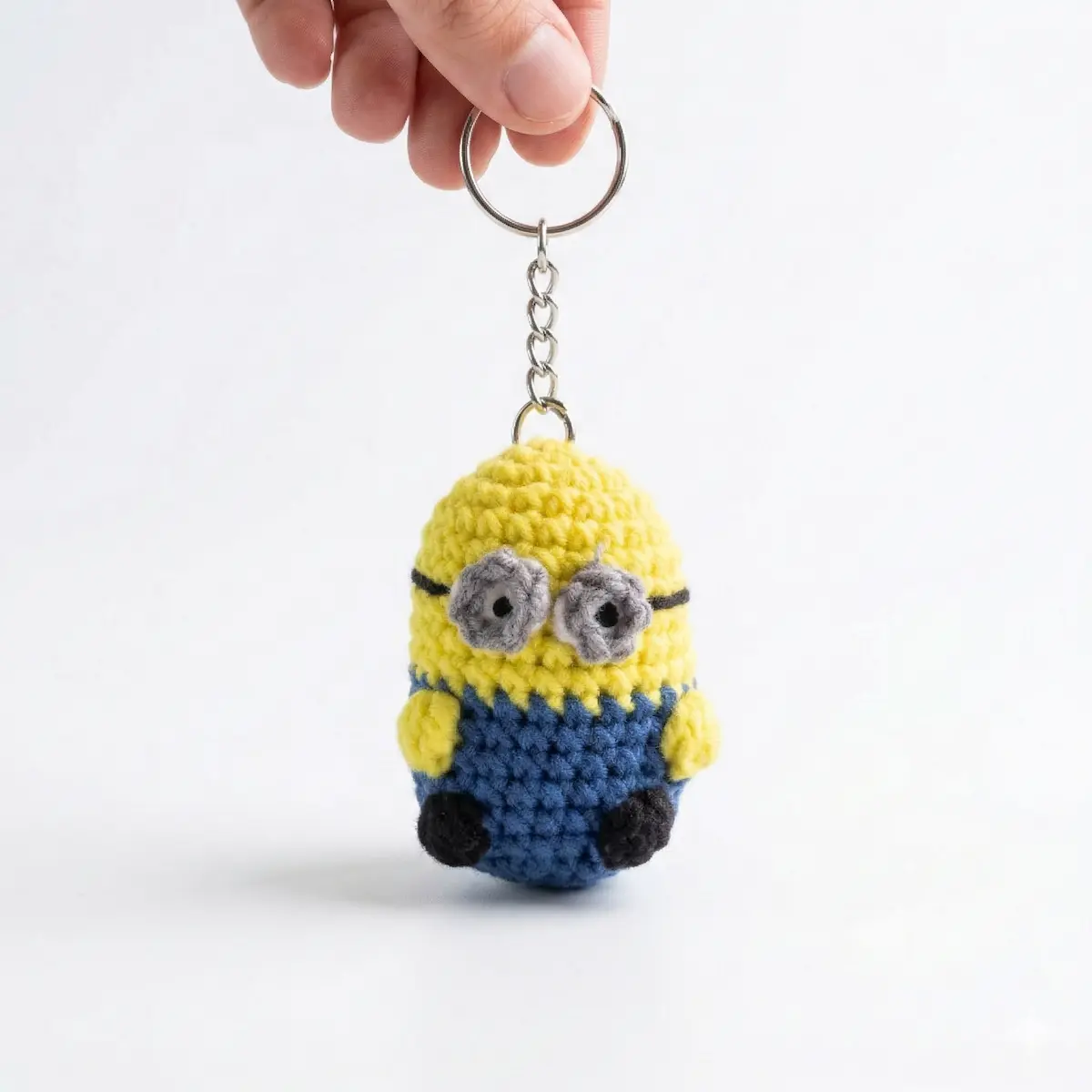 minion dos ojos tejido a crochet